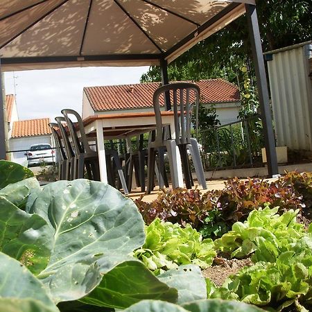 Gite Beaupel Neuvy-en-Mauges Zewnętrze zdjęcie
